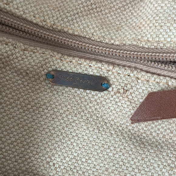 Boho Free people tote perfect condition never worn or carried - Picture 4 of 8